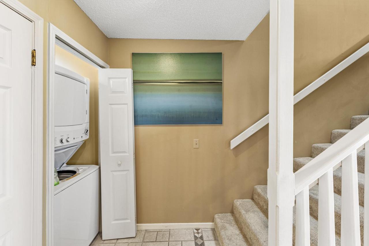 Breathtaking Views From Gulf Front 2 Bd / 3 Ba Townhome! 파나마 시티 외부 사진